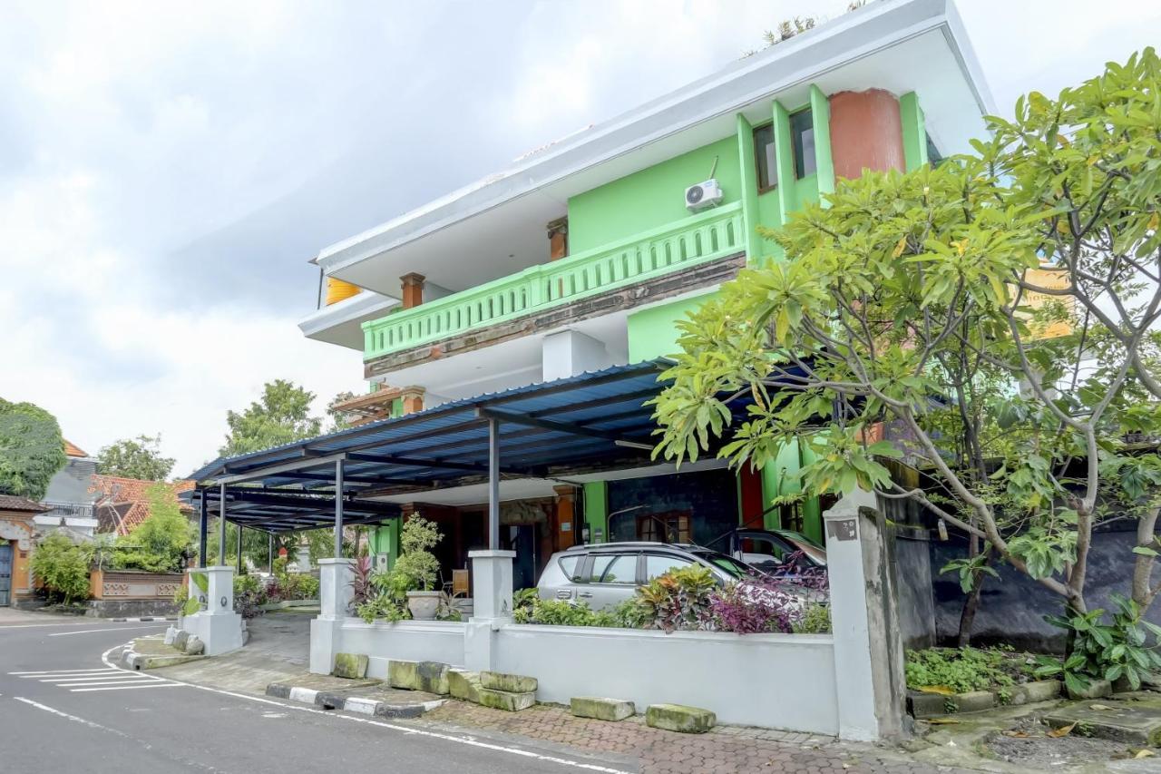 Oyo 90089 Hotel Satria Syariah Denpasar Dış mekan fotoğraf